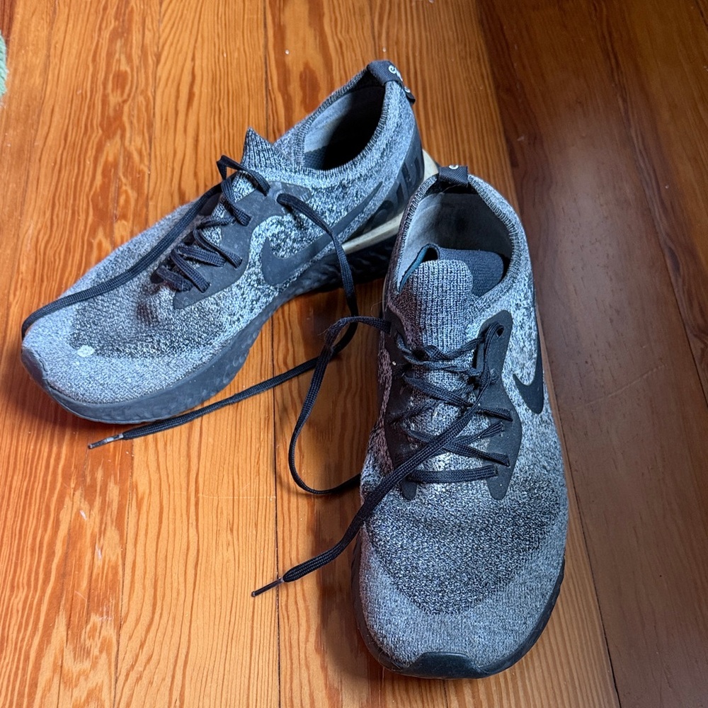Nike Epic React Men's Black and Gray Knit Sneakers